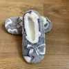 Calcetines de otoño e invierno para mujer adulta calcetines para el hogar para el suelo calcetines cálidos acolchados de terciopelo suave suela suave zapatos y calcetines de interior para el suelo venta al por mayor