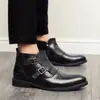 Moda Nova Outono e Inverno 2020 Sapatos de Couro de Cano Alto Botas Retro Britânicas Masculinas Botas que Aumentam a Altura Tendência Estilo Coreano Botas Curtas