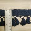 Todo el año en stock encaje de hilo de algodón puro blanco y negro con borlas colgantes de encaje accesorios de ropa DIY falda de mujer