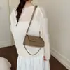 Bolso Cuadrado Pequeño Simple Retro de Moda Bolso de Hombro Casual de Nicho Bolso Cruzado Elegante para Mujer Primavera 2026