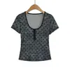 Top sexy y seductor de lunares con escote cuadrado estilo coreano para mujer, nuevo diseño de verano 2026, camiseta única de manga corta con una estética de nicho