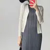 Abrigo Corto Miyake para Mujer, Exquisito y Ligero, Color Sólido, Sencillo y Moderno, Cárdigan Versátil con un Toque de Lujo y Estilo Elegante