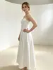 Moda Femenina Europea y Americana Nueva Primavera/Verano 2026 Vestido Elegante de Color Sólido con Cintura Entallada Hueso de Pez Ajustado con Tirantes para Mujer