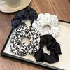 Goma para el pelo scrunchie vintage estilo francés, suave, negra y blanca, accesorio para el cabello versátil, texturizado, dulce y simple, con alta elasticidad