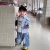 Conjunto Infantil 2026 Primavera Novo Camisa de Manga Longa Xadrez do Mickey Calça Jeans Casual de Desenho Animado para Bebê Tendência Legal