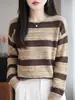 Outono/Inverno 2026 Novo Veludo de Arroz Glutinoso Gola Redonda Tricô Manga Longa Feminino Vazado Listras Color Block Camisa Básica Solta