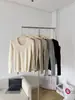 Busto grande cintura fina base justa malha suéter outono e inverno novo estilo gola redonda manga longa camiseta justa modeladora preto tamanho único cinza