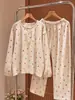 Pijama casual coreano feminino com bolinhas coloridas, novo conjunto para primavera e outono, folgado, de manga longa e calça comprida, pode ser usado fora de casa