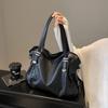 Bolsa de Ombro Casual Retrô de Grande Capacidade Comércio Exterior Nova Bolsa Tote Simples e Portátil Commuter Versátil Bolsa Transversal de Meia-Idade