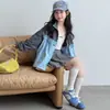 Conjunto Dulce Estilo Coreano para Niñas Otoño 2026 para Niños Mayores: Conjunto de Top con Cremallera y Lazo Color Block y Falda Plisada