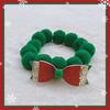 Collar para perro o gato con bola de pelo hecha a mano de color navideño para mascotas, elástico y ajustable, accesorios de dibujos animados, conjunto de cuello, accesorios de Año Nuevo