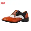 Nuevos zapatos versátiles de primavera y otoño 2026 en stock para Wish, Amazon y tiendas independientes, zapatos de salón para mujer con tacón grueso y punta redonda