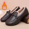 Nuevos Zapatos de Algodón Gruesos Estilo Invierno con Forro de Felpa Añadido, Antideslizantes y Cálidos, Fáciles de Poner para Personas de Mediana Edad y Mayores, Modernos y Versátiles, Zapatos de Algodón Suaves para Mamá