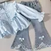 Conjunto de Camisa Bud e Calça Micro Flare para Meninas 2026 Nova Primavera/Outono Manga Longa Camisa Boneca Calça Flare com Laço de Renda