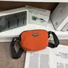 Shuai Mi Jia 2026 Nuevo Bolso Cruzado Casual de Principios de Otoño Bolso Personalizado para Teléfono Bolso de Hombro Simple Moderno de Moda Elegante