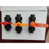 Lote de fábrica PE doble unión válvula de bola de plástico completa núcleo de plástico válvula de bola de doble unión 4 puntos 6 puntos 1 pulgada interruptor de válvula grifo de agua