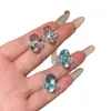 Aretes Pequeños de Bombilla Imitación Cristal Hielo Frescos y Simples para Mujer, Estilo Veraniego, Diseño de Nicho, Aretes Dulces y Elegantes