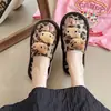 Chinelos de Linho para Mulheres, Uso Doméstico Interno, Antiderrapantes para Todas as Estações, Antibacterianos, Absorventes de Suor, Antiodor, Fofos Chinelos de Algodão e Linho Hello Kitty para Mulheres