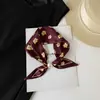 Novo Lenço Versátil de Cetim 2026 com Fecho Magnético, Lenço de Proteção para o Pescoço, Lenço Elegante de Alto Padrão com Laço de Borboleta