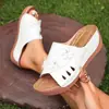 Nuevo Modelo de Verano 2026: Sandalias de Chancla Casual Cómodas de Moda Floral para Mujer de Talla Grande, Talla Única