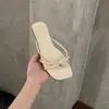 Primer Encuentro Jifa Chanclas Simples Francesas Mujer Verano Ropa Exterior 2026 Gamuza Suave Estilo Wanwan Playa Correas Finas