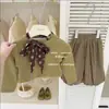 LeenbabyVerde matcha! Conjunto de duas peças original para meninas: top de seda com poá para outono e calça pantalona moderna