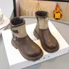 Botas Infantis Super Macias 2026 Outono/Inverno Botas de Couro para Meninas Estilo Princesa Botas Martin com Fivela Forradas de Lã Botas de Cano Curto para Meninos