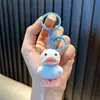 Llavero Colgante Pato Amarillo Afelpado Muñeco de Dibujos Animados Llavero Acrílico Máquina de Juguetes Regalo Pequeño Venta al por Mayor