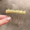 Pente de cabelo de cristal único, requintado, doce, moderno e de alta qualidade para mulheres, adequado para o uso diário e versátil como um acessório de cabelo