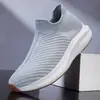 Sapatos femininos outono novo casal meias de tricô voadoras sapatos de malha moda tendência casual sapatos esportivos tênis de corrida femininos