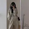 Moletom Casual Outono e Inverno Roupas Esportivas Conjunto Feminino Moda Estilo Hong Kong Calças de Perna Larga Emagrecedoras Com Capuz Corrida Conjunto de Duas Peças Tendência
