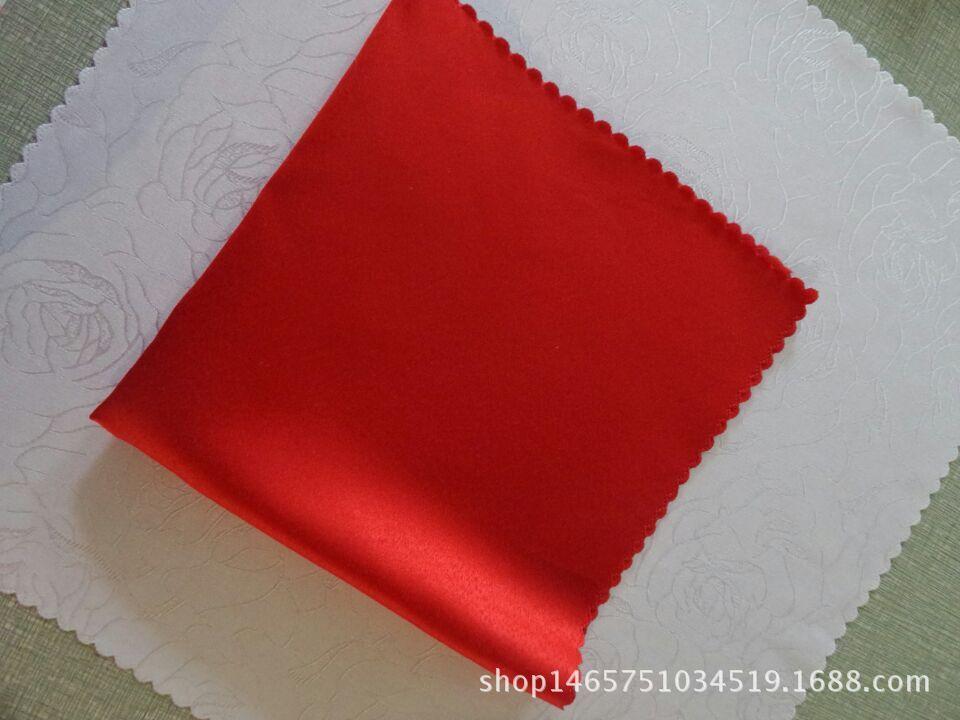 鲜红缎面