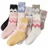 Calcetines de Terciopelo de Coral para Mujer Otoño e Invierno Espesos de Felpa Calcetines de Media Caña para Mujer Calcetines de Luna Postparto Calientes Calcetines de Felpa para el Suelo