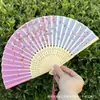 Leque Dobrável Estilo Antigo Transfronteiriço para o Verão, Estilo Chinês, Hanfu, Cheongsam, Leque Pequeno Dobrável de Bambu Portátil para Mulheres