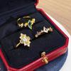 Anel Vintage Estilo Palácio Deslumbrante Gotas d'Água Delicado Luxo Leve Zircônia Totalmente Diamantado Empilhável para Usar Design de Nicho Anel com Senso Avançado