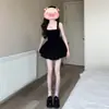 Vestido Francês Curto sem Mangas com Alças Finas Petite para Mulheres, Vestido Curto Rodado Doce Picante para Primavera e Verão, Acinturado e Emagrecedor