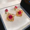 Pendientes Vintage de Plata con Aguja y Diamantes, Forma Cuadrada, Pendientes Retro de Alta Gama para Otoño e Invierno, Pendientes Exquisitos Versátiles para Mujer