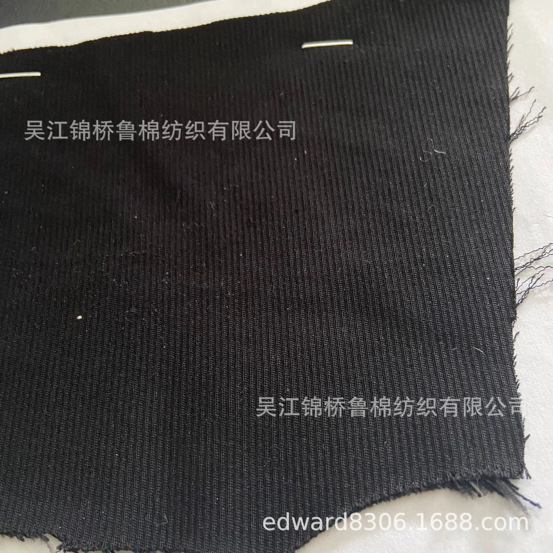 人棉涤纶T400弹力布条子提花布.jpg