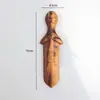 Espada de Madera de Azufaifo Golpeada por un Rayo con Mango Integrado y Colgante Tallado, Espada de Juguete para Niños, Adorno de Madera para Colgar en la Cama de la Habitación del Bebé
