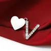 Accesorios de Colgante de Letra Inglesa Incrustada con Diamantes Europeos y Americanos Regalos Conmemorativos Personalizados Creativos Accesorios de Colgante DIY de Aleación Joyería