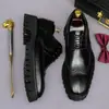 Nuevos Zapatos de Cuero de Vaca Brogue, Zapatos Casuales Profesionales Derby de Cuero Genuino para Hombre, Zapatos de Moda para Hombre con Suela Gruesa que Aumentan la Altura