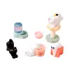 Novos Artesanato Criativo de Resina Gatinho Preto e Branco em Forma Líquida, Decorações para Carro e Mesa, Brinquedos Fofos Tendência de Nicho Atacado