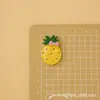 Suministro directo de fábrica de accesorios de resina: Imanes de nevera transparentes de frutas de dibujos animados, colgantes, pegatinas para funda de teléfono y pasadores de pelo, para hacer tú mismo y hechos a mano