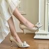 2025 Novo Estilo Salto Alto com Laço Feminino Salto Agulha Bico Fino Estilo Francês Sapatos da Moda Grande Quantidade Preferencial