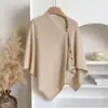 Venta al por mayor de comercio exterior transfronterizo del fabricante de nuevos chales de mezcla de lana, chales gruesos de punto con hebillas, capas en stock