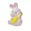 Nuevo Adorno de Conejo de Guitarra de Vinilo Luz Nocturna Regalo de Cumpleaños Muñeca Decoración Accesorio Accesorio para Coche Caja Sorpresa Juguete de Moda