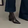 Botines cortos de tacón alto para mujer con punta y cremallera trasera, elegantes y modernos para otoño e invierno 2026, de charol negro, botas de moda tendencia