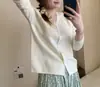 Cárdigan de Punto para Mujer 2026 Primavera y Otoño en Rosa Suave, Cuello en V, Juvenil, Delgado, Corto, Holgado, Suéter de Moda