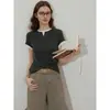 LA MAGE Camiseta de Manga Curta Bloco de Cores de Alto Padrão Falsa Duas Peças Feminina Slim Fit com Gola Redonda Top de Verão