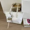 Bolsa Tote Simples de Moda Transfronteiriça Grande Capacidade 2025 Nova Bolsa de Ombro Portátil Bolsa para Deslocamento Bolsa de Axila da Moda